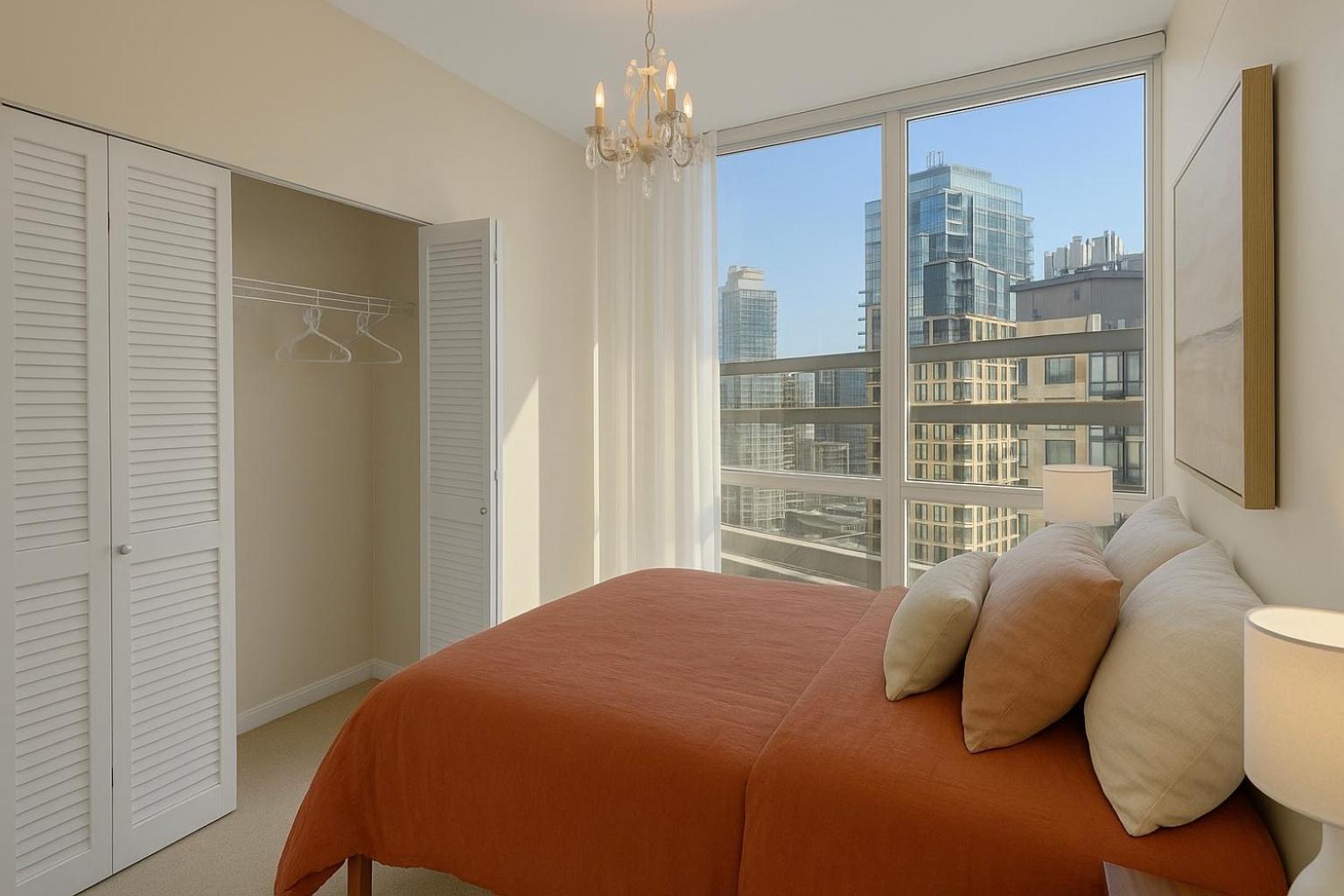 Haven In The Harbour - Coal Harbour Retreat